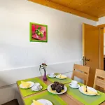 Nr 22 Haus Voglreiter Капрун