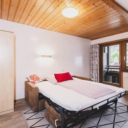 Nr 22 Haus Voglreiter كابرون